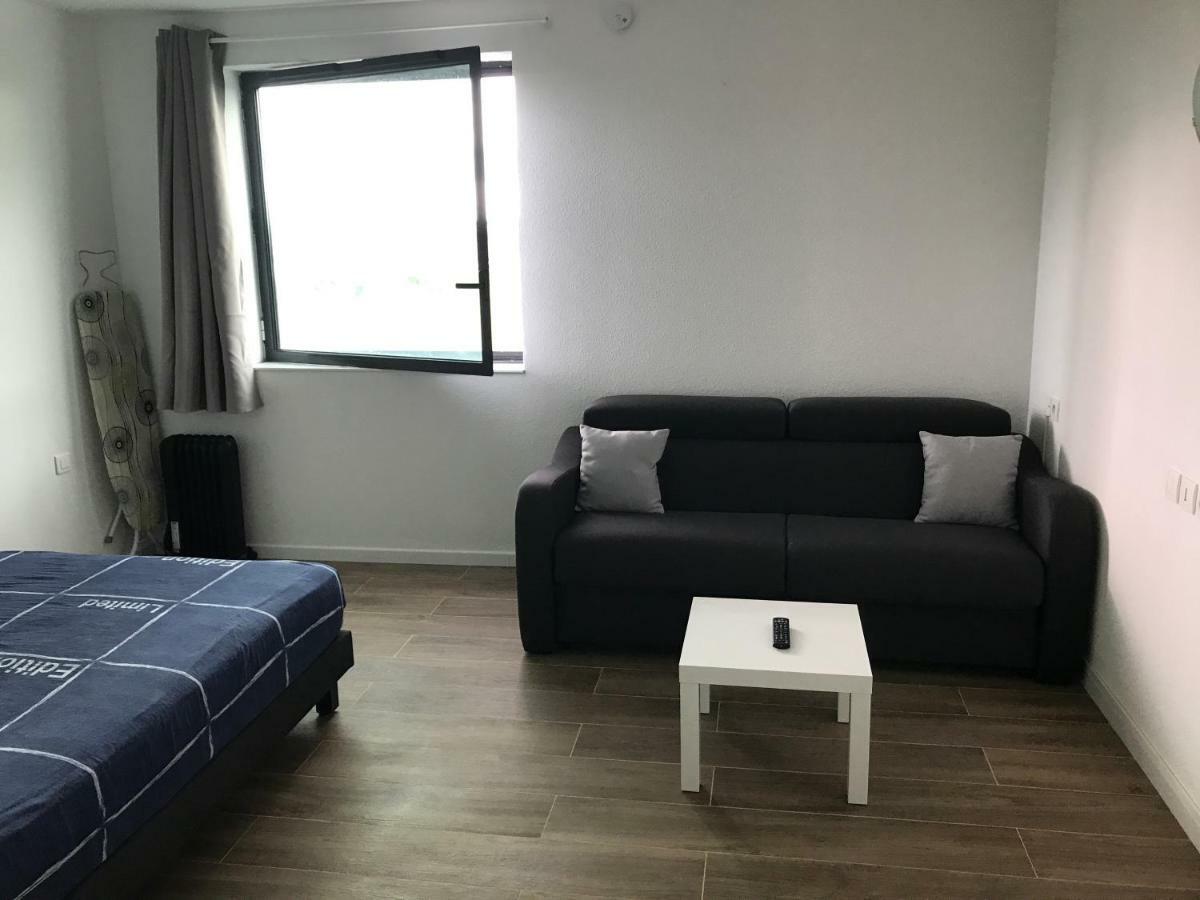 Appartement Futuroscope-P' Чассенеуил-Ду-Поитоу Экстерьер фото